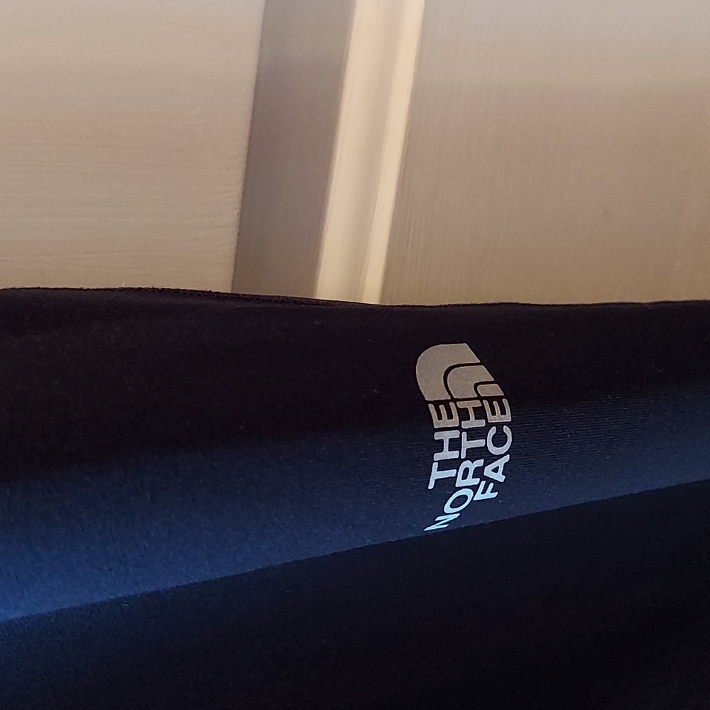 Women's North Face Performance Pants - image 2